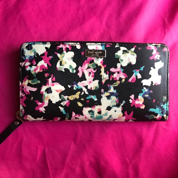 KATE SPADE WALLET - Picture 2 of 8